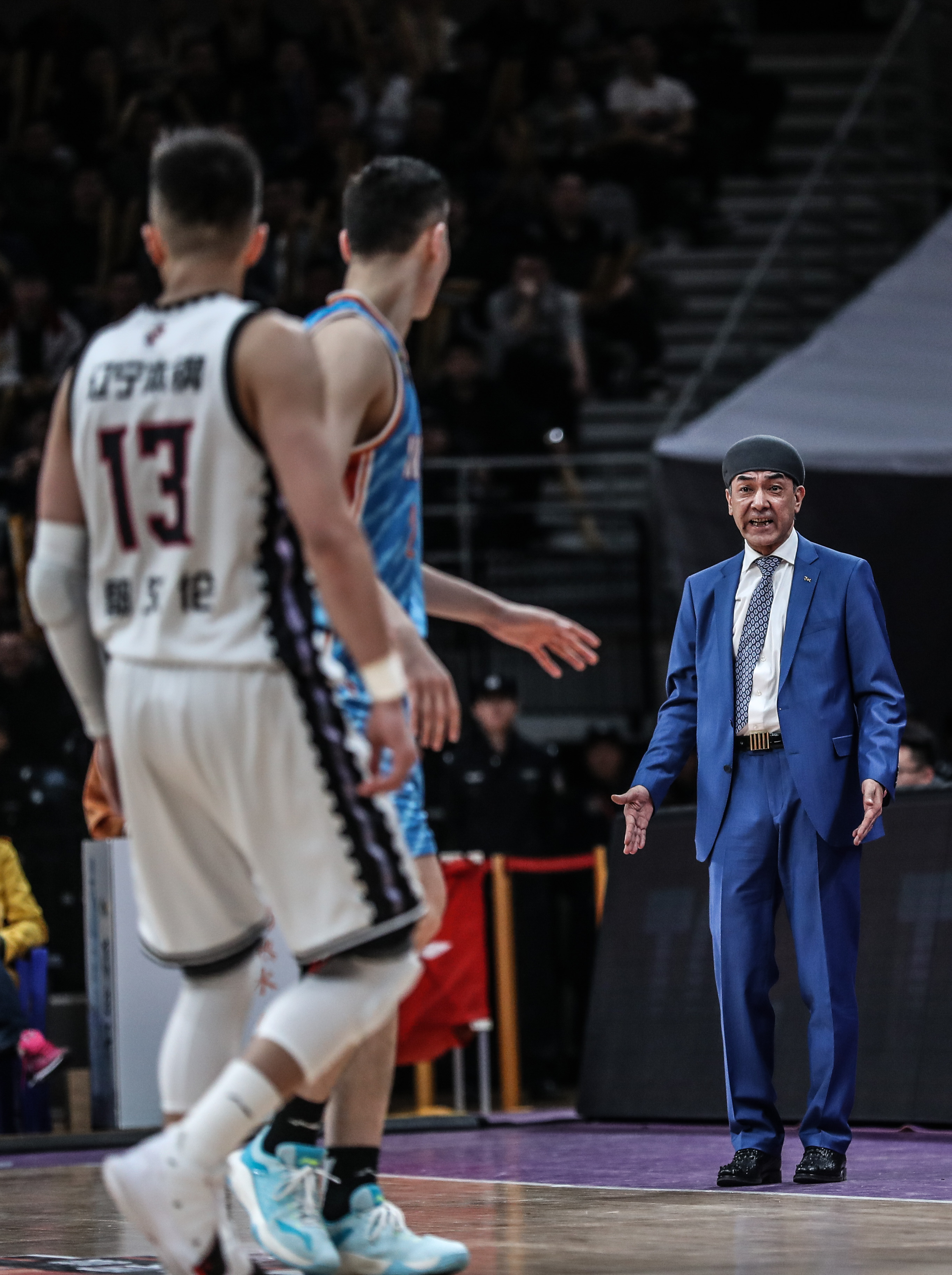 NG28圈-欧篮联倒计时，新疆广汇今夜止住颓势，细节引发关注，球迷炸锅，赛程密集仍需轮换的简单介绍